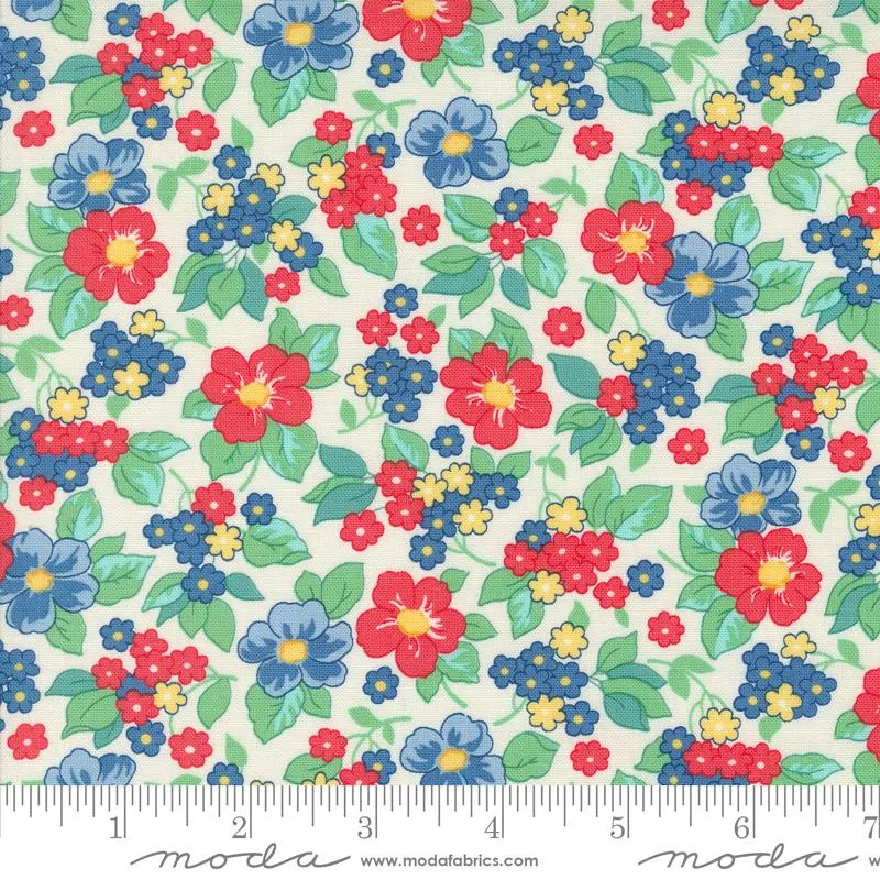 33750 31 30s Playtime Eggshell Primary Moda
