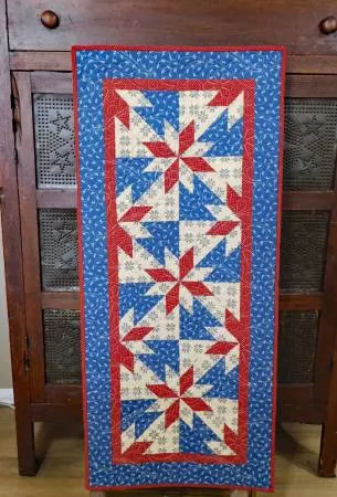Aquilla Table Runner