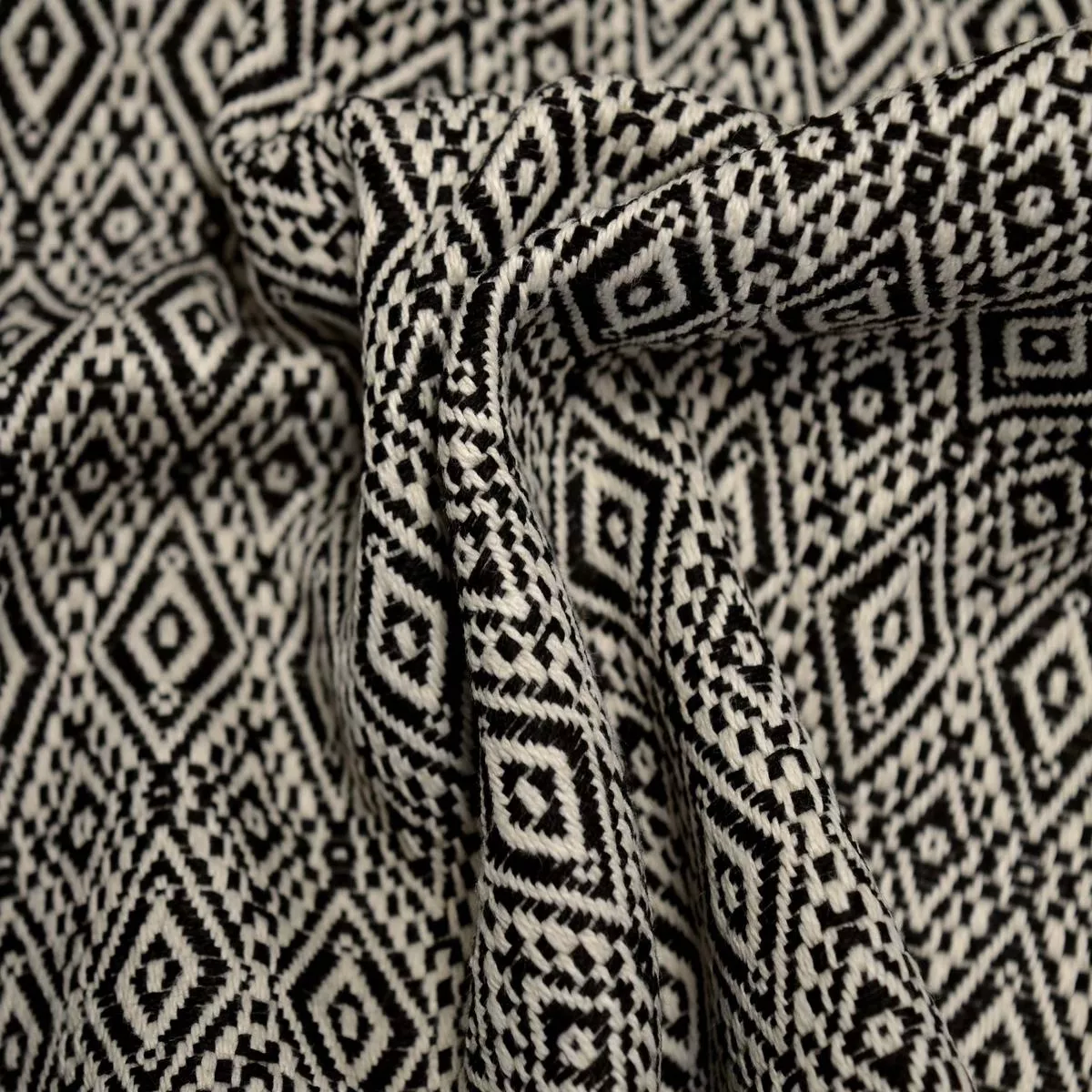 birdy-noir-crypton-fabric Birdy Noir Crypton Fabric