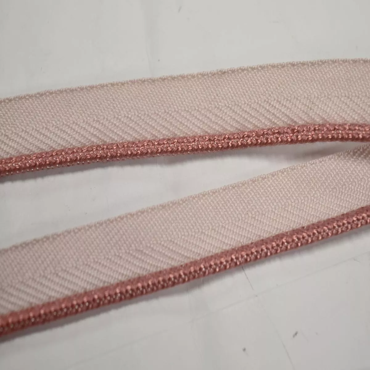 bm300-107-classical-elements-1-8-inch-micro-lip-cord-trim BM300 107 Classical Elements 1/8 inch Micro Lip Cord Trim