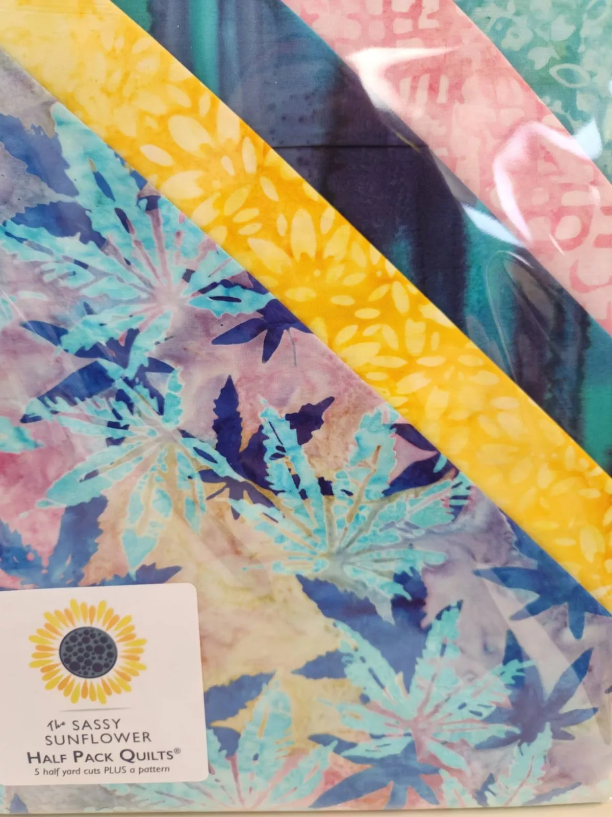 cannabis-sativa-batik-half-pack Cannabis Sativa Batik Half Pack