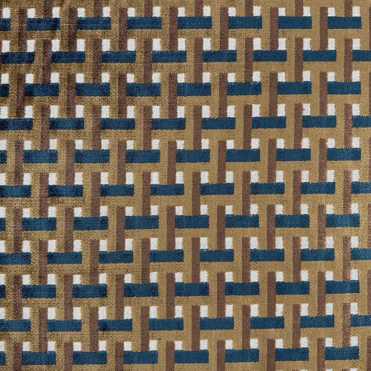 crossings-bronze CROSSINGS BRONZE