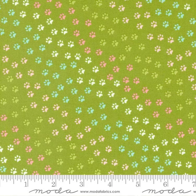 Here Kitty Kitty Leaf 20835 14 Moda #1