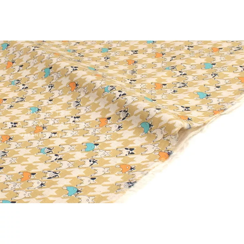 Houndstooth Bulldog – C