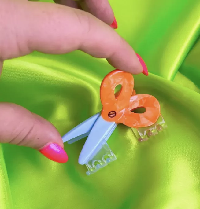 Mini Scissors Hair Claw