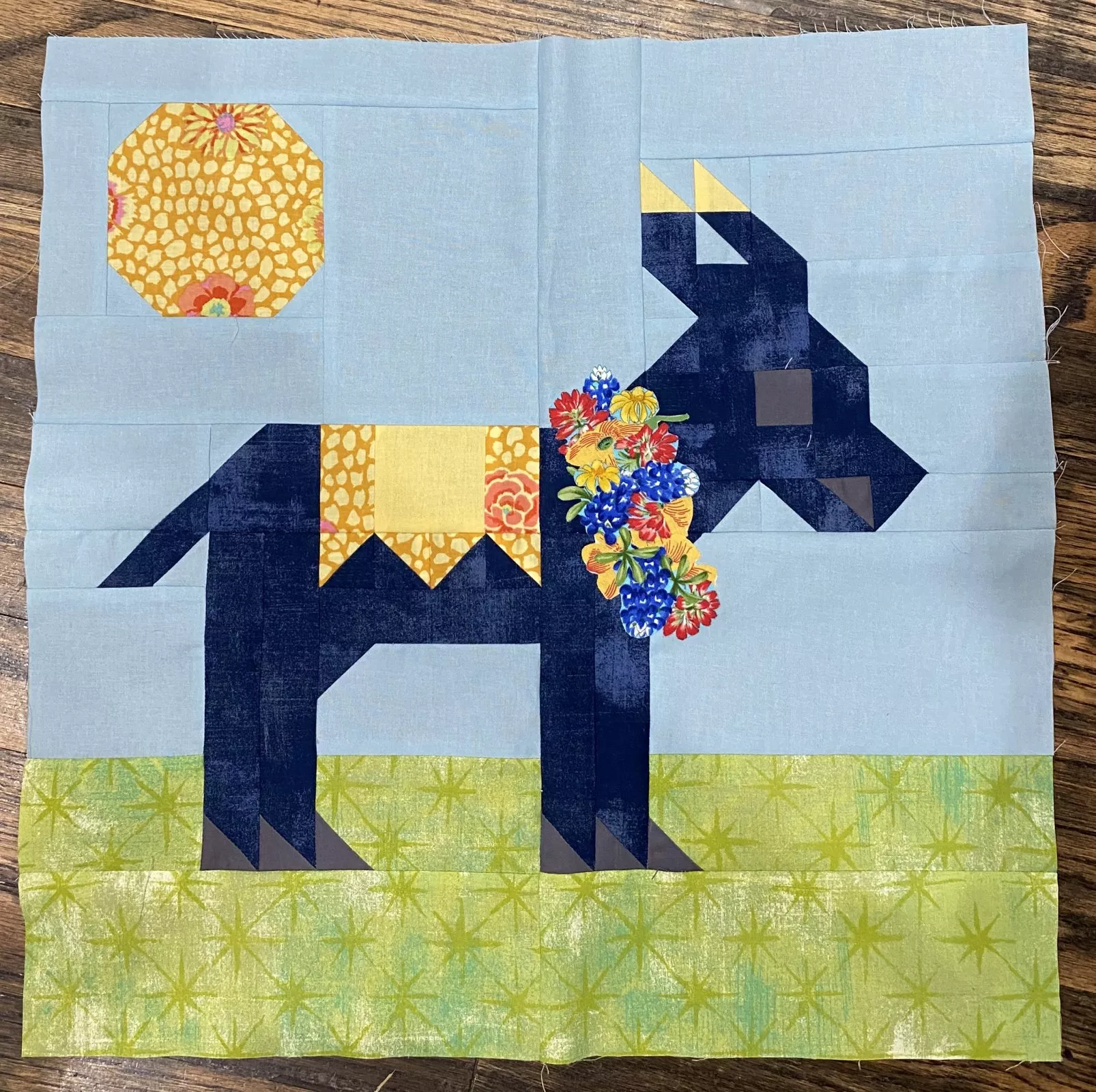 Quilter's Trek 2020 - Festive Donkey Pattern