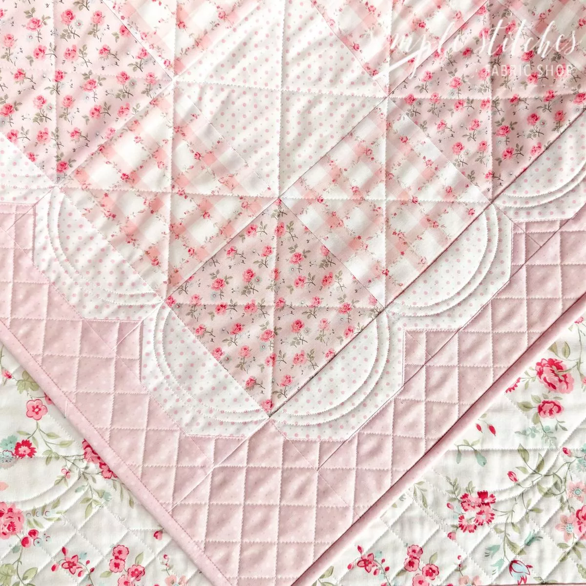 scalloped-heirloom-topper-quilt-paper-pattern Scalloped Heirloom Topper/Quilt Paper Pattern